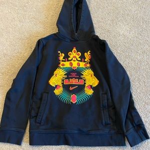 Boys Nike Lebron hoodie